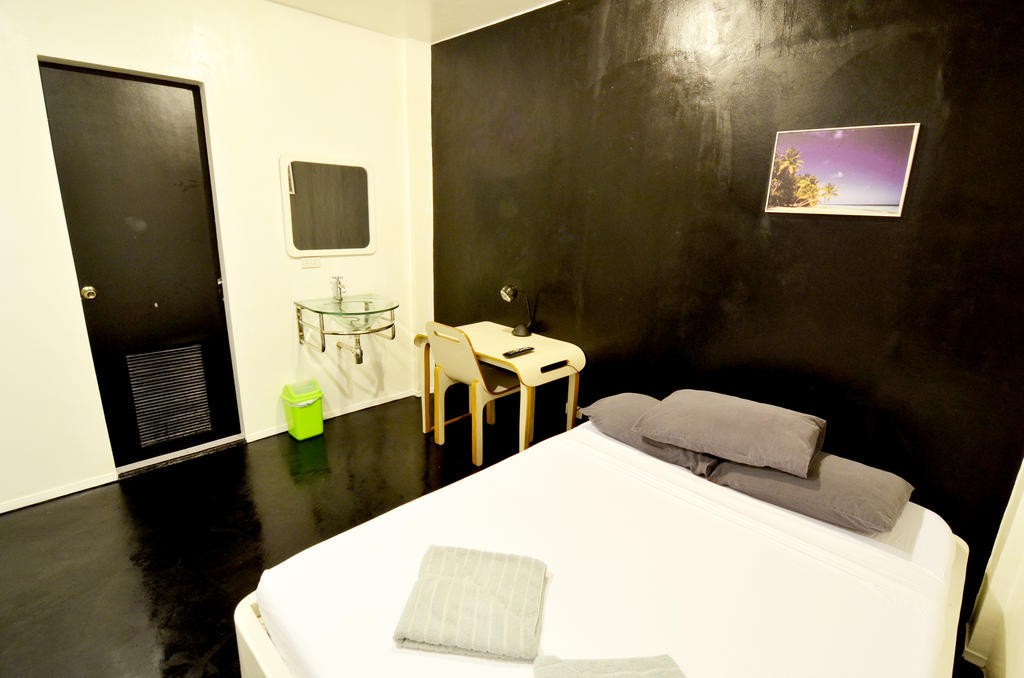Island Nook Hotel Balabag  Chambre photo
